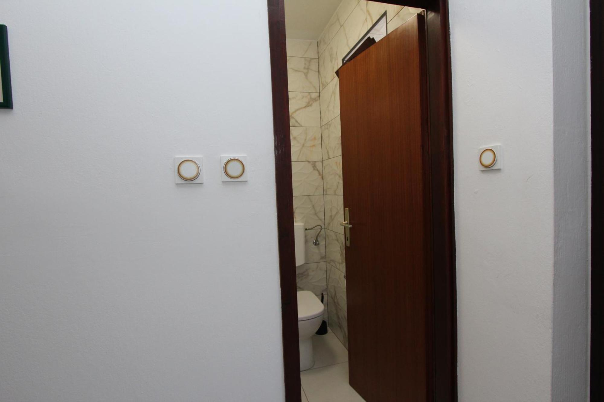 Rooms And Apartment Sanja ロヴィニ エクステリア 写真