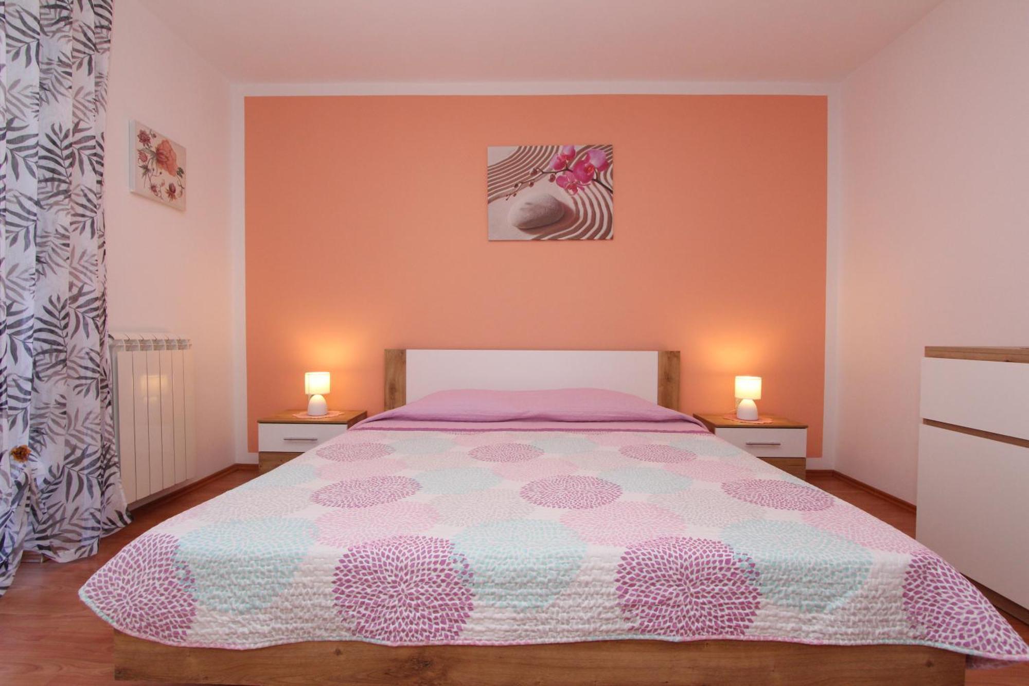Rooms And Apartment Sanja ロヴィニ エクステリア 写真