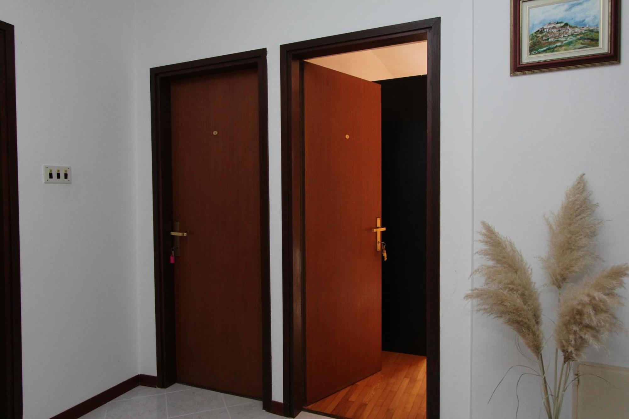 Rooms And Apartment Sanja ロヴィニ エクステリア 写真